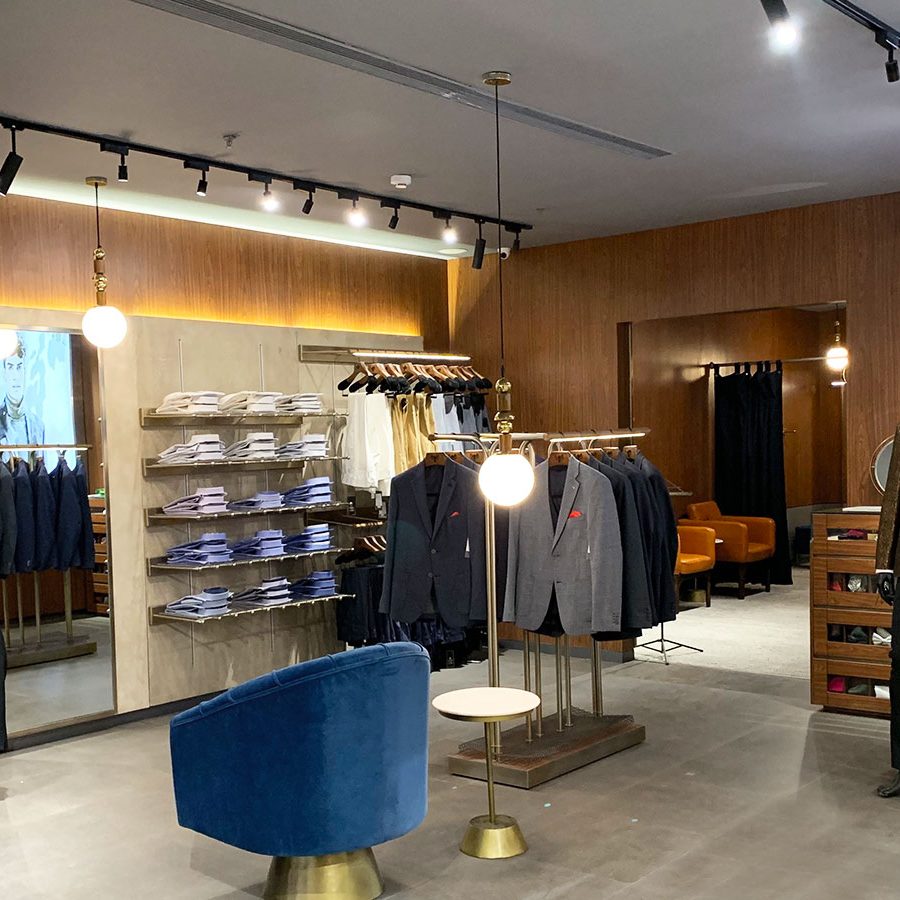 Showroom - Tailorman, Delhi — Showrooms project by Sol13, Jaipur